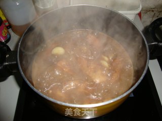 自做可乐鸡翅的做法步骤：2