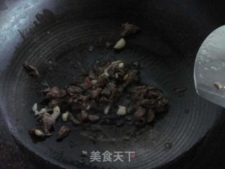 牛肉彩丁乌冬面的做法步骤：3