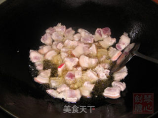 泰酱木瓜煮酥肉的做法步骤：2