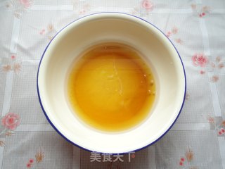 百花照福——蜜饯月饼的做法步骤：5