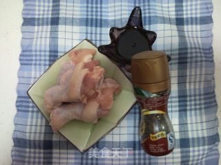蓝莓蜜汁鸡翅的做法步骤：2