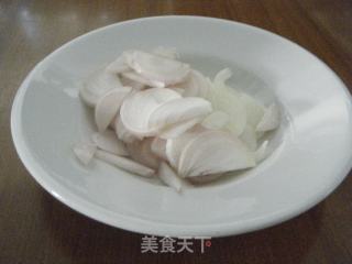 意式风 ----- 金枪鱼宽面的做法步骤：2