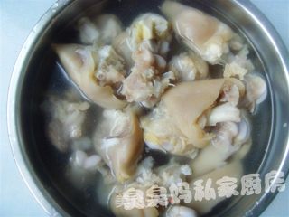 潇湘猪手的做法步骤：3