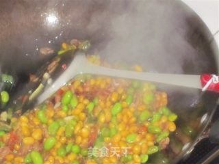 小虾炒双豆的做法步骤：3
