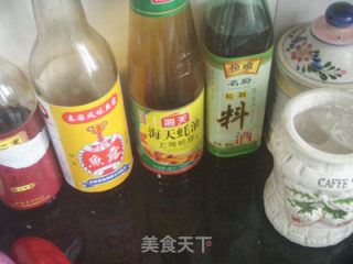 胜瓜炒菌菇的做法步骤：4