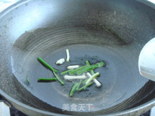 北海道鲜贝小炒的做法步骤：4