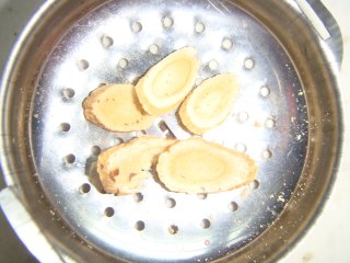 清炖鸡腿（超级简单易学）的做法步骤：2