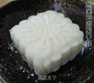 抹茶双色冰皮月饼的做法步骤：2