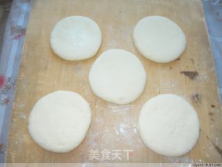 卤肉夹馍的做法步骤：8