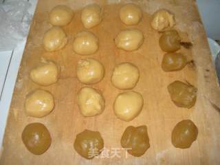 第一次做的月饼的做法步骤：6