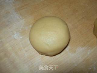 第一次做的月饼的做法步骤：6