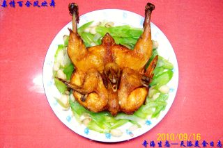 青芹百合凤欢舞的做法步骤：10