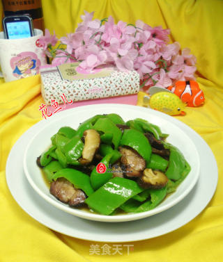 花菇酱肉炒尖椒的做法