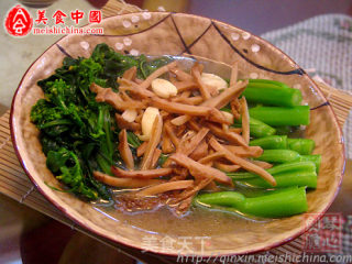 盐水菜心的做法步骤：3