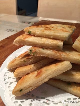和高高一起开始葱油饼吧！的做法