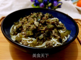榨菜肉末茄丁面的做法