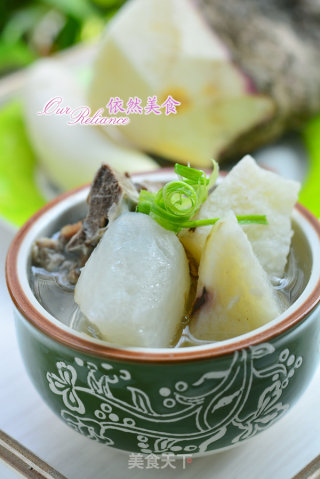 冬季养生食材多---紫皮淮山萝卜汤的做法