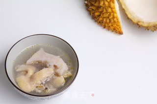 榴莲壳炖鸡的做法