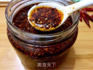 自制的下饭辣椒油的做法