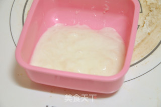 巨型巧克力面包圈--蛋糕模盛妆的新食感面包的做法步骤：6