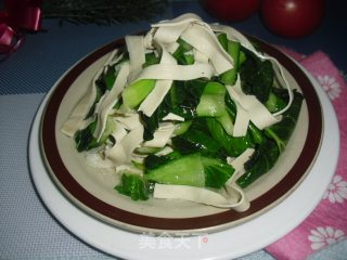 千张炒白菜的做法