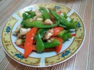 菜椒炒鸡腿肉的做法