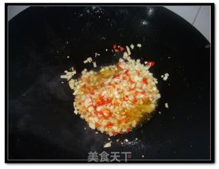酸子蟹的做法步骤：2