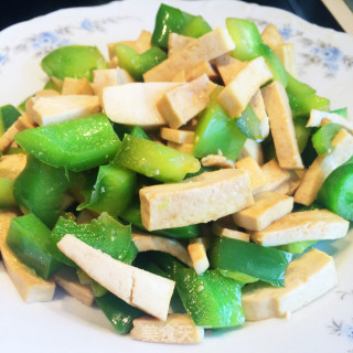 青椒炒豆干的做法