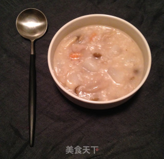藕片虾米蟹味菇萝卜瑶柱粥的做法