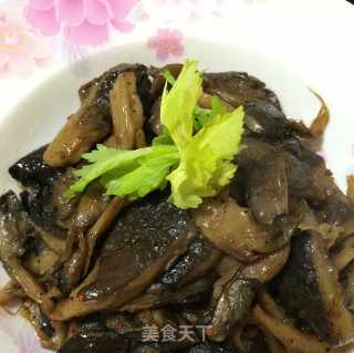 铁板平菇的做法