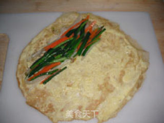 中秋佳节营养美食——三丝蛋卷的做法步骤：5