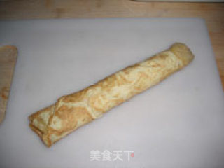 中秋佳节营养美食——三丝蛋卷的做法步骤：5