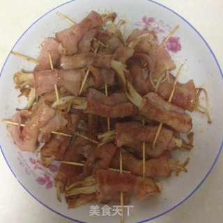 培根金针菇卷的做法