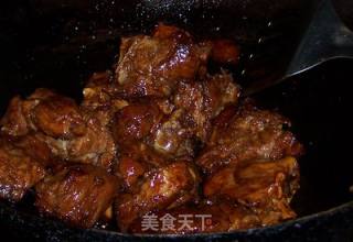 排骨焖土豆的做法步骤：2