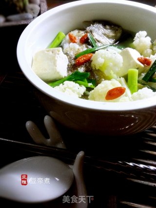 鲜鱼椰菜豆腐汤的做法