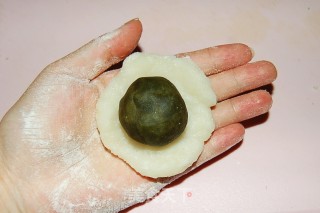 冰皮花月饼的做法步骤：2