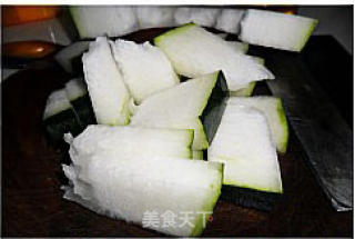 冬瓜薏仁排骨药膳汤的做法步骤：3