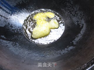 冰糖猪蹄的做法步骤：2