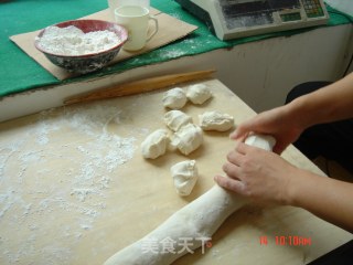传统包子的做法步骤：2