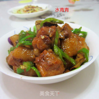 香叶焖肉的做法