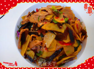 土豆海带炒肉片的做法