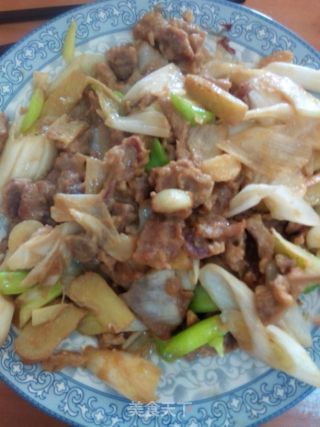 葱爆羊肉的做法