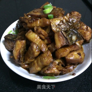 五花肉烧咸鱼的做法