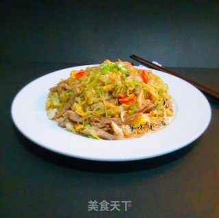 肉丝炒米粉的做法