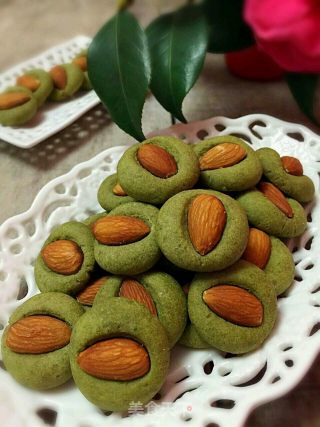 抹茶杏仁饼干的做法