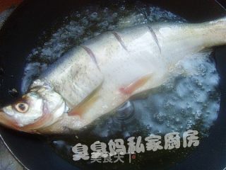 干烧鳜鱼的做法步骤：4