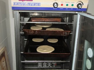 简易披萨的做法步骤：2