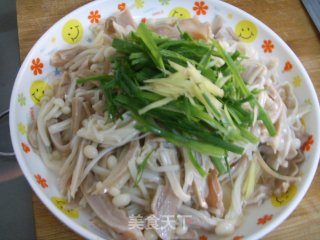 葱油金菇拌肚丝的做法步骤：2