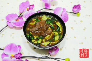 牛肉菠菜面的做法