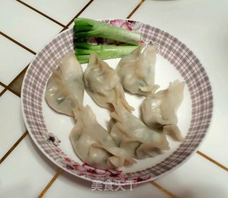 猪肉马蹄饺子的做法